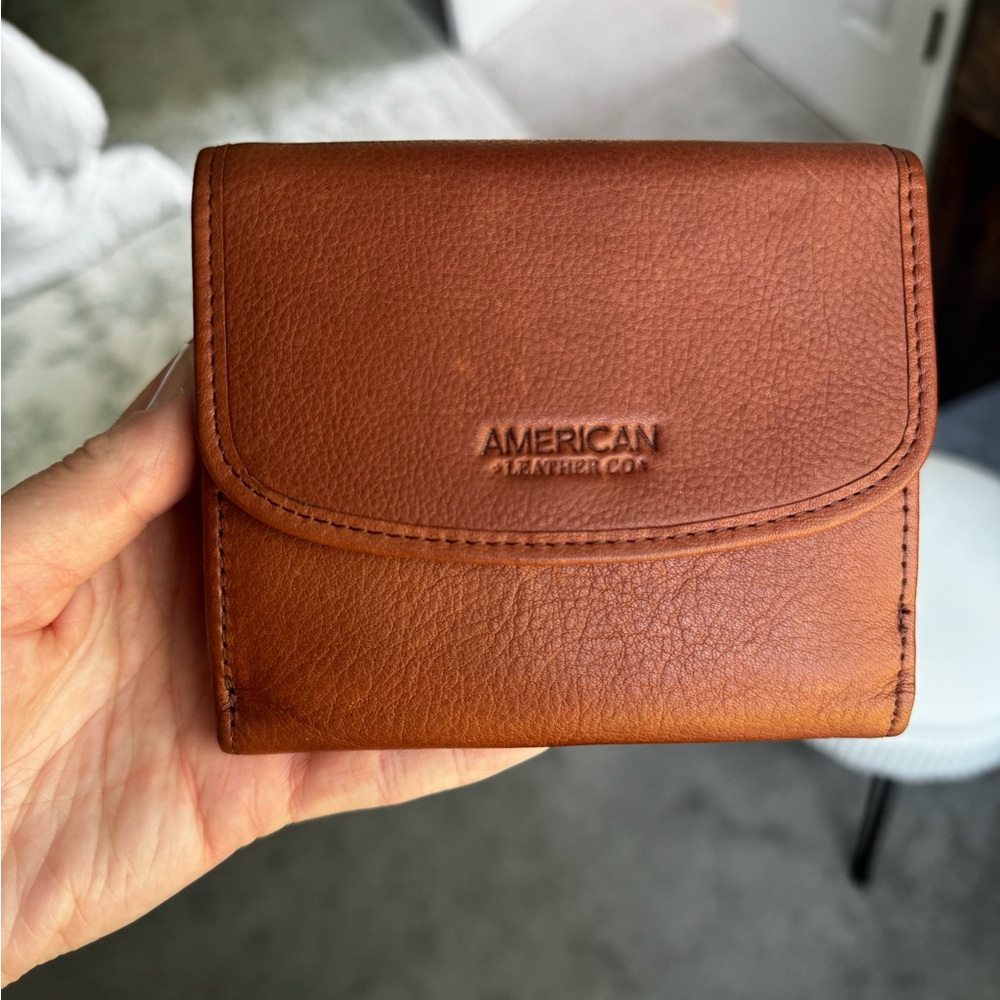 American Leather Co. Leather Wallet - Cognac Brown - Picture 2 of 6